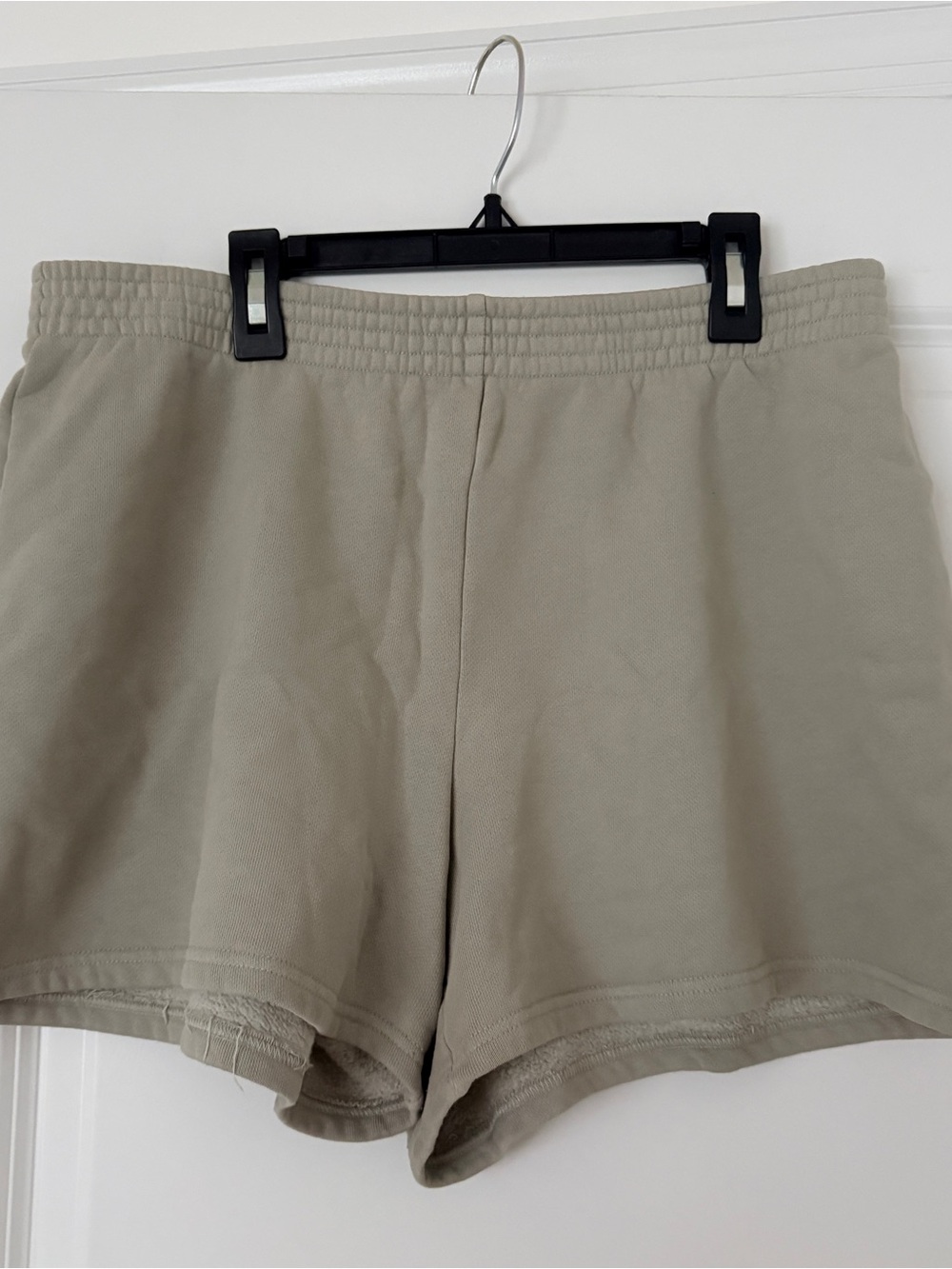 Aritzia TNA Cozy Sweatfleece Perfect Hi-Rise Mini Short